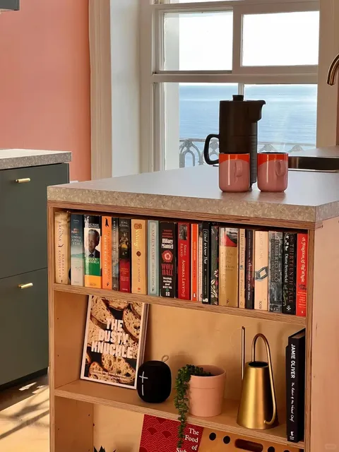 🇬🇧 Best Airbnb in Hastings for a Seaside Escape!