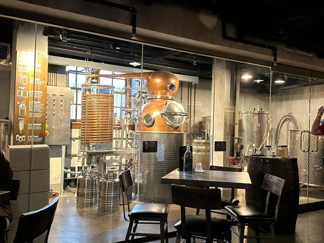 The Mob Museum in Las Vegas – A Deep Dive into Gangster History! 🔫🥃