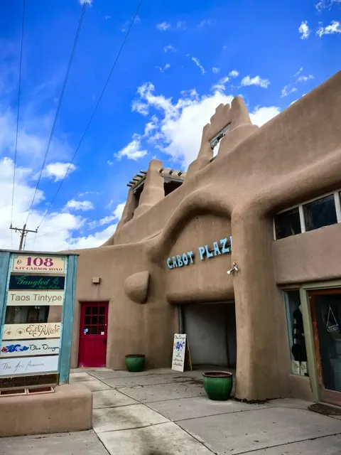 From Santa Fe to Taos: A Scenic & Cultural Road Trip 🚗
