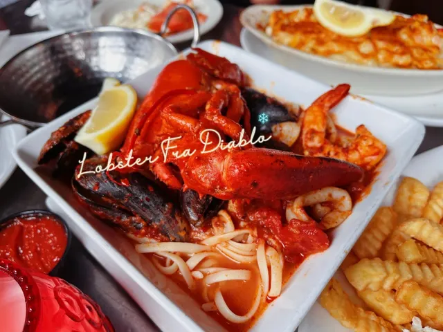 Checking In at Benjamin’s in Newport, Rhode Island