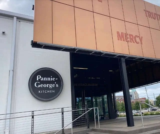 Food Vibe at the Museum