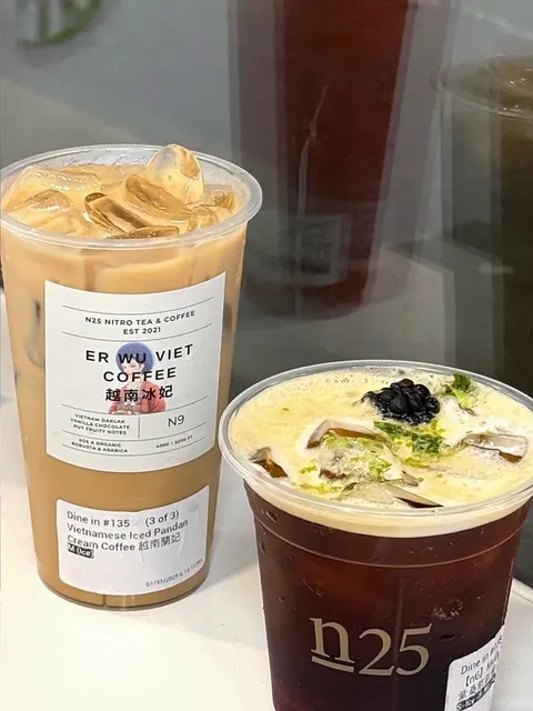 New York | Mulberry + Coffee, What a Genius Combination... 🍇