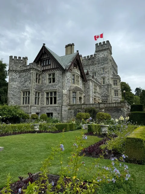 🏰🎬 Hatley Castle: Where History Meets Hollywood Glamour 