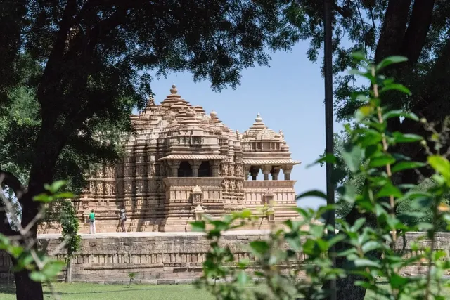 🌄 Khajuraho: India's Erotic Stone Symphony