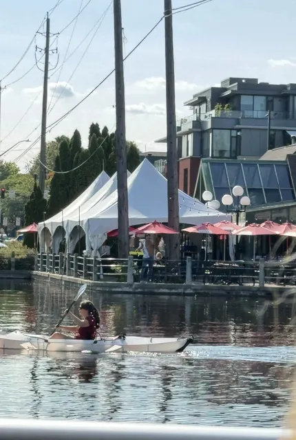 🚢🌍 Rideau Canal Cruise: Ottawa’s Must-Do Adventure
