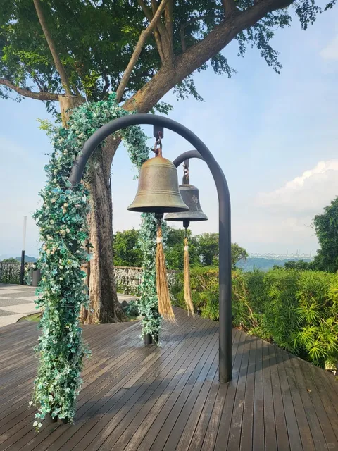 That Day I Walked from Mount Faber to HortPark 🌿🌟