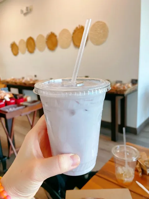 Las Vegas Desserts | Little Cakes in Chinatown 🧁✨