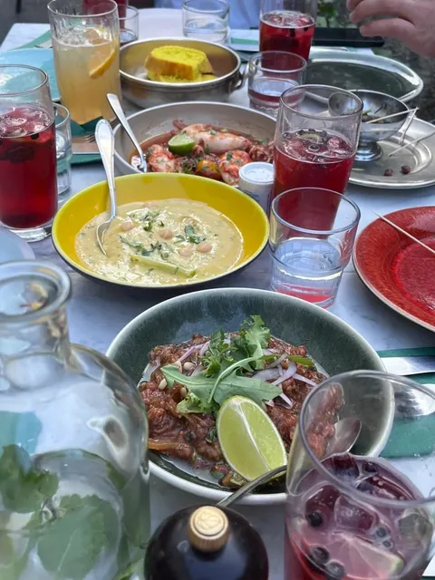 Geneva Dining Adventure | A Fun Restaurant Gathering✨