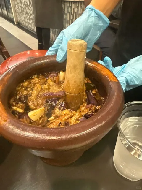 Delicious Thai-Vietnamese Fusion｜Basil & Co