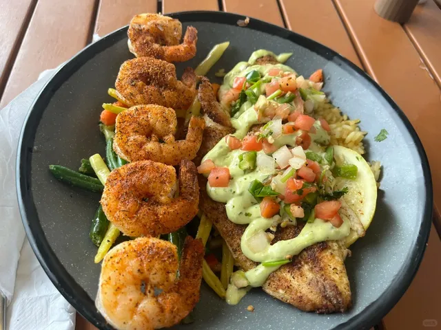 🍽️ Corpus Christi Food Guide | Must-Try Restaurants 🦞🍔