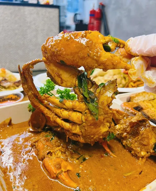 Sri Lankan curry crab for 100 yuan a portion