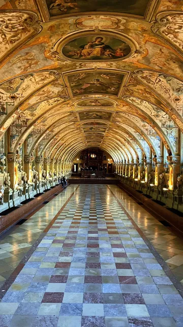 🇩🇪 Romance & Grandeur of Munich | One-Day Tour