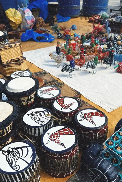 🇰🇪 Must-Visit Nairobi Maasai Market: A Treasure Hunt!