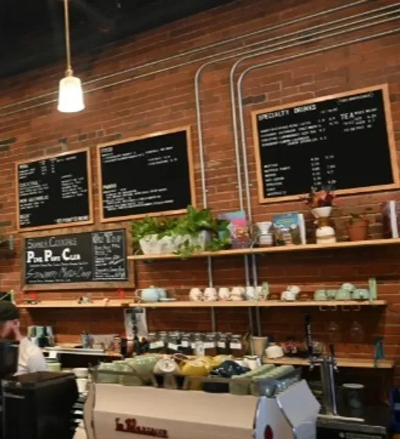 The Strip District | Pittsburgh's Ultimate Food & Market Experience 🛒