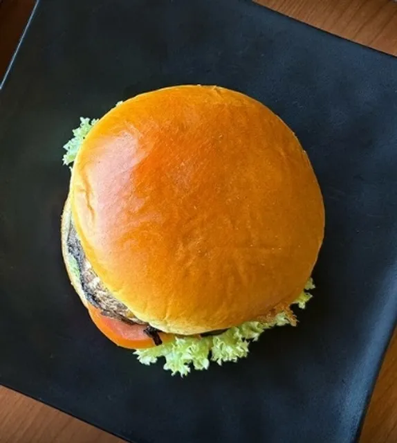  The Holy Land of Burger Indulgence in Querétaro