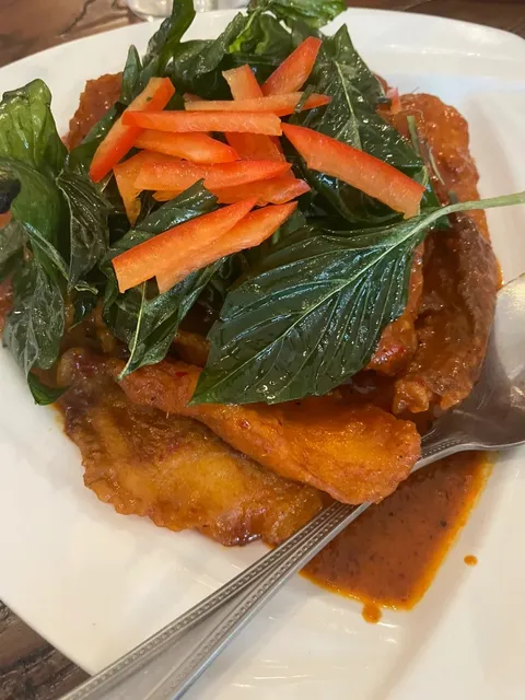 In-On Thai — Recommended by a Friend Who Lived in Southeast Asia 🇹🇭