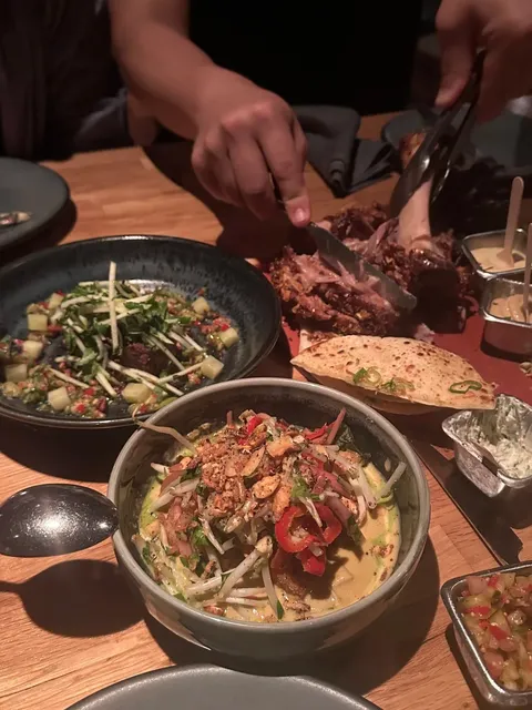 Chicago | Midnight Madness with Sauces Galore at Girl & The Goat 🌟