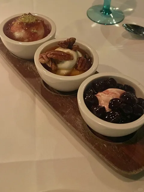 New York | Must-Visit Greek Cuisine in Midtown Manhattan 🌟