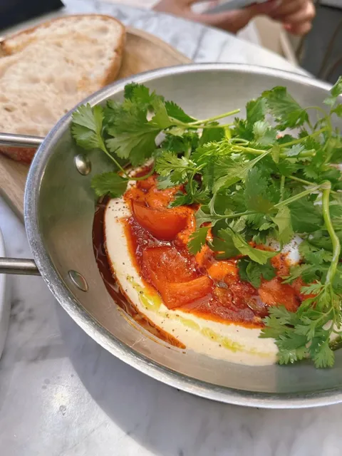 LA | Weekend Brunch & Strolls in the Sun 🥞