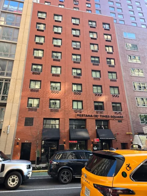 🌟 Absolutely Fantastic, From Top to Bottom! 🌟