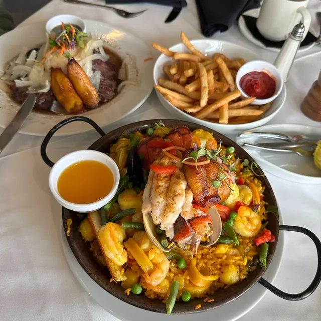 Pomona Cuban Restaurant – Coco Palm Restaurant 🦜✨