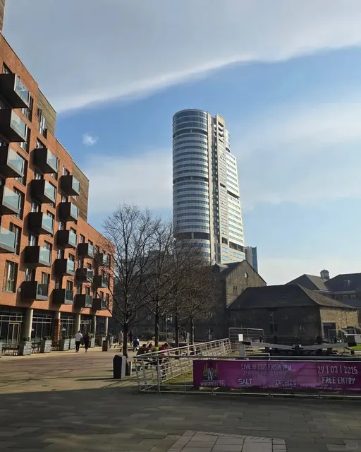 🏴󠁧󠁢󠁥󠁮󠁧󠁿 Leeds, England: Underrated Magic in Every Corner