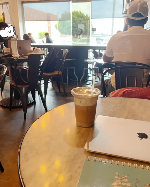 ☕️ Weekend Coffee Stop in Ktown