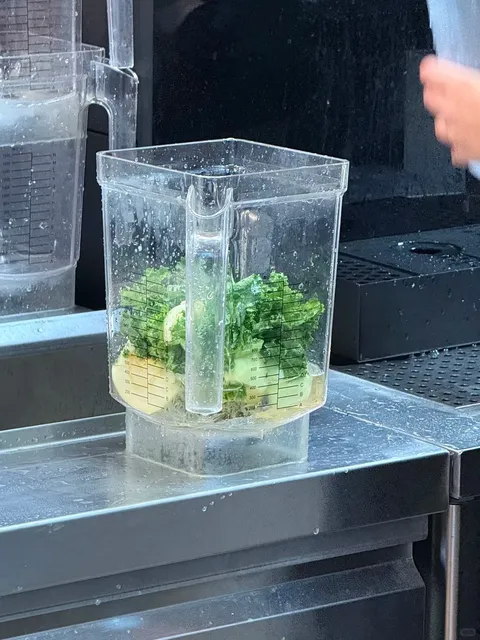 NYC｜NaiSnow in LIC Is Finally Open! 🥐✨