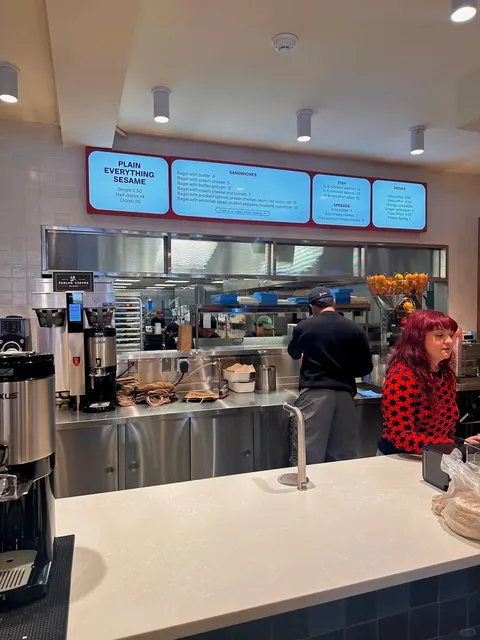 Skip the Line at NYC’s Hottest Bagel Spot 🥯