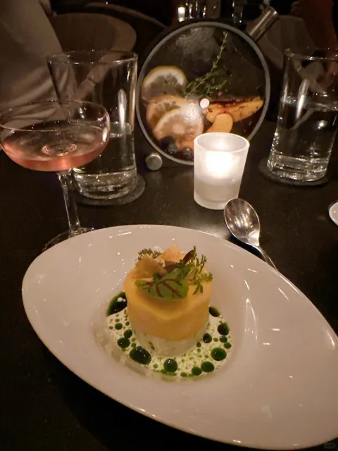 My Favorite Cocktail Bar in the Entire US 🥂