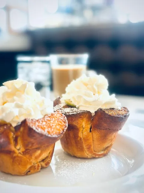 🍞 The French Toast is Absolutely Divine! 🍯✨