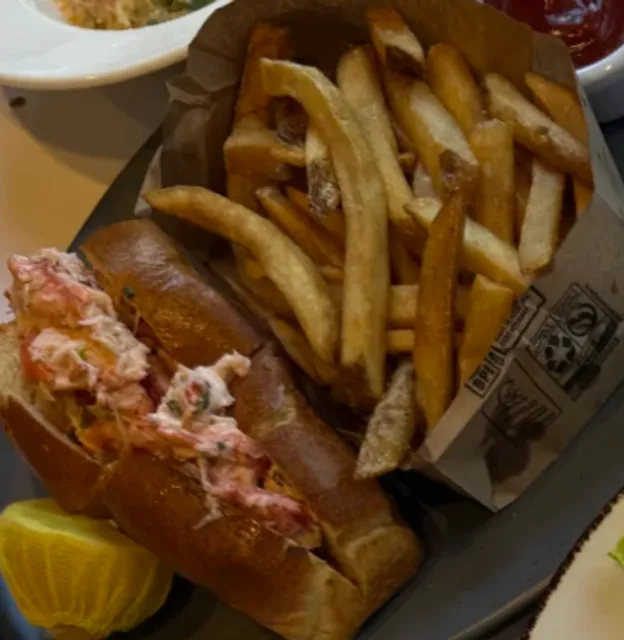 Atlantic Fish Co. - A Taste Memory Spanning Three Generations 🦞