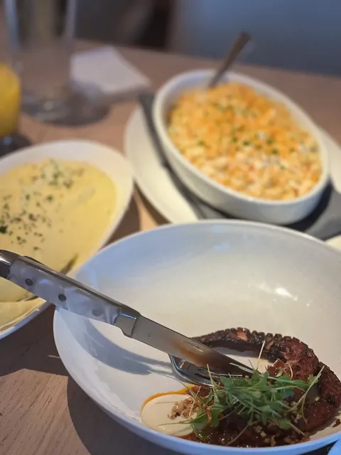 A Chicago Must-Eat Spot: RPM Seafood 🍽️✨