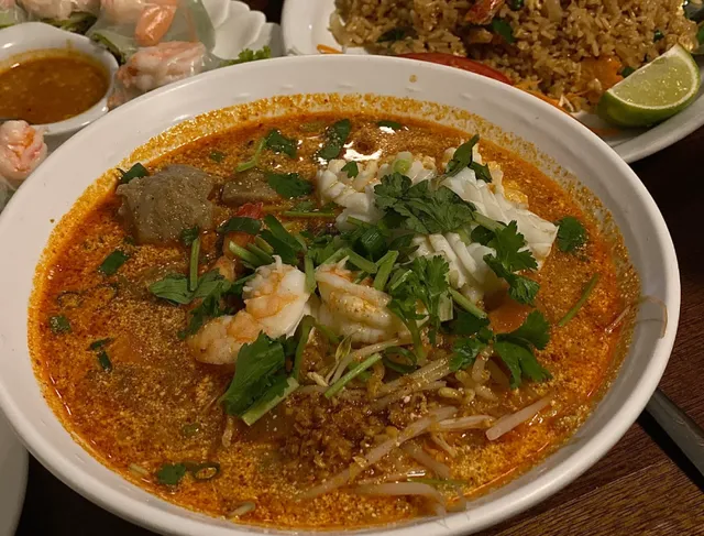 Thai food in Sao Paulo, Brazil "Thai Food Saude"