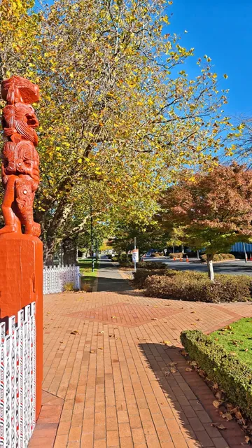 Rotorua 💨 Where the Wind Smells Like Sulfur (and Freedom!)