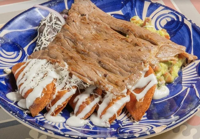 Gozosa Fonda: The Joyful Market Restaurant