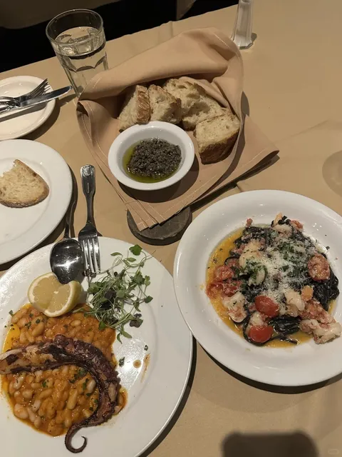 LA's Super Authentic and Delicious Italian Restaurant 🍝