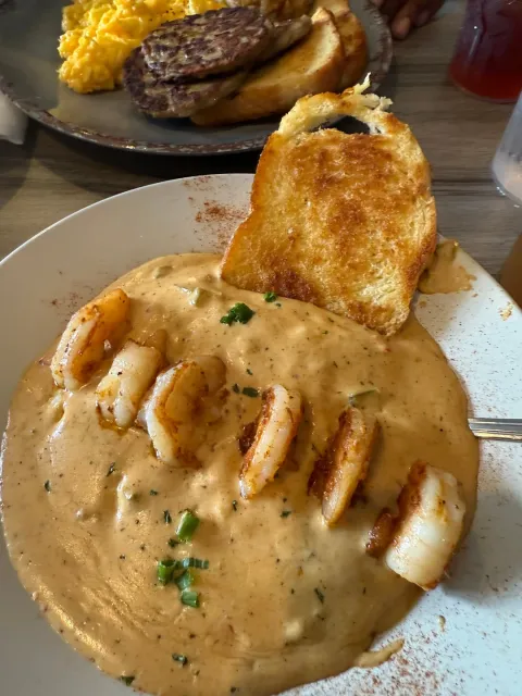 The Best Brunch in Virginia Beach! 🍳🌊