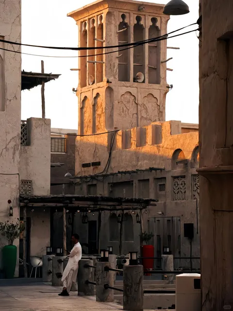 🇦🇪 Dubai Travel Guide: A Luxurious Oasis in the Desert 🌴✨