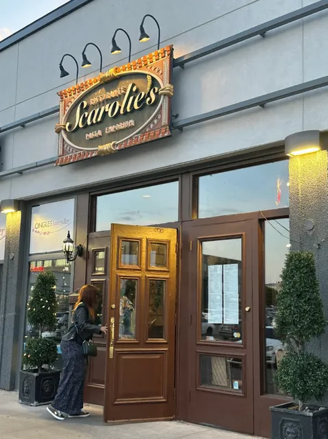 Scarolies Pasta Emporium—A Hidden Gem in Montréal ✨