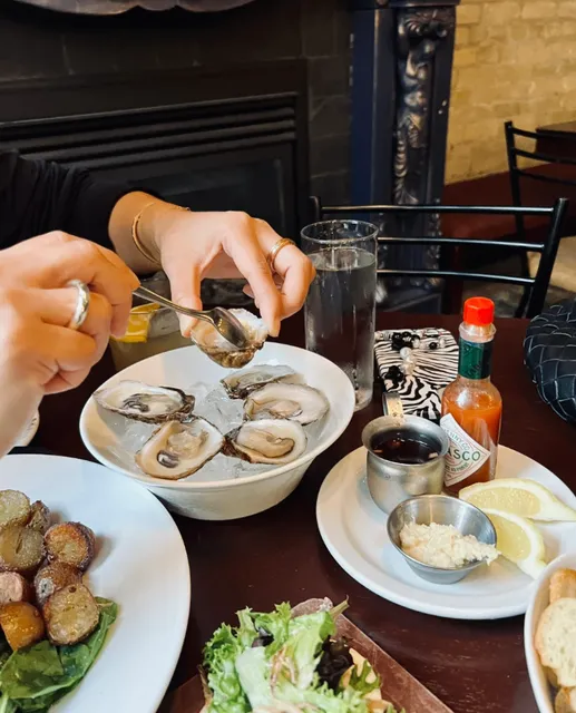 🍸 Winnipeg's French Jewel | Peasant Cookery Guide