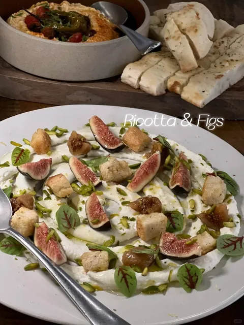 A must-visit Western restaurant in Mississauga — CAPRA’S KITCHEN