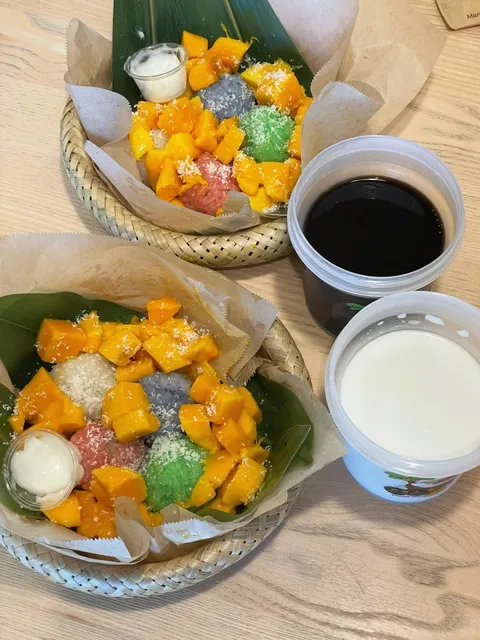 Seattle's Perfect Summer Dessert Fix 🥭✨​​