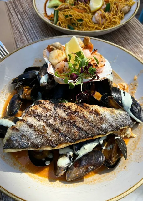 Edinburgh🇬🇧 Seafood Feast | Tiger Prawn Noodles🦐 & Seafood Platter