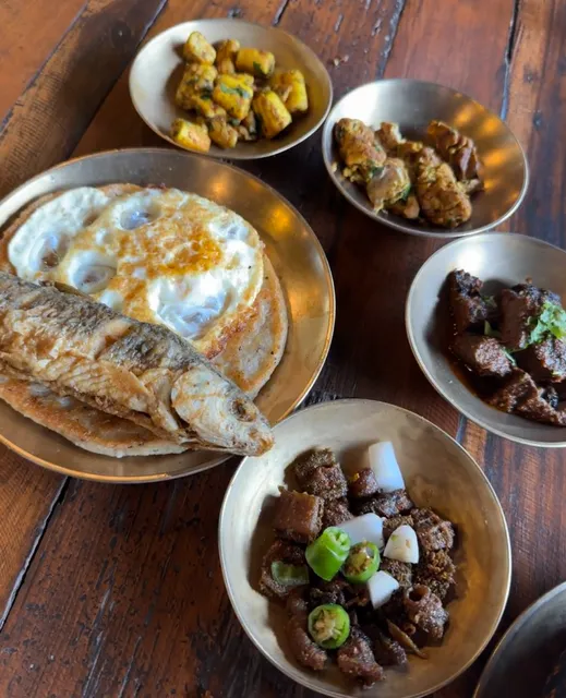 Locals’ Favorite Eatery—Loved the Singer