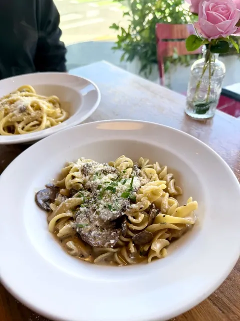 Seattle Italian Pasta 🍝 Affordable, Generous, and Delicious