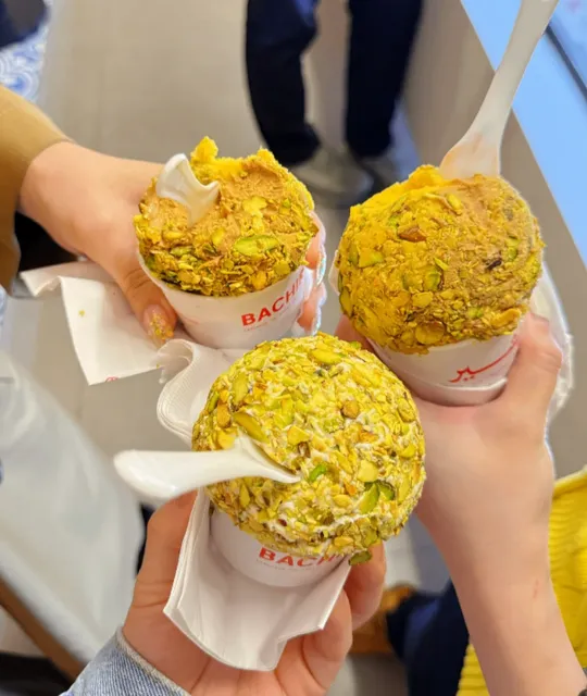 🇧🇷 Don't miss Lebanese ice cream in Sao Paulo