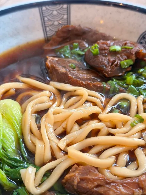 Chicago Food Diary｜Super Authentic Braised Beef Noodle Soup 😋