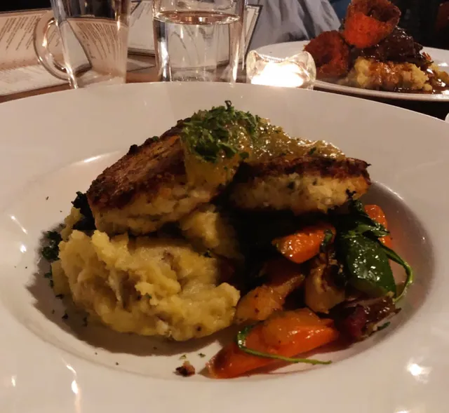 Halifax Dining | 2 Doors Down - Downtown Hidden Gem!