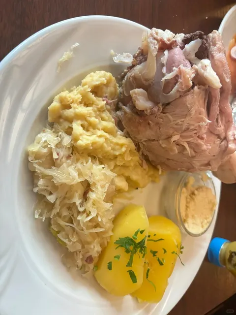 Restaurant Review near KaDeWe Berlin | Gasthaus Krombach 🍖🍴